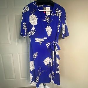 NWT Vince Camuto Wrap Dress